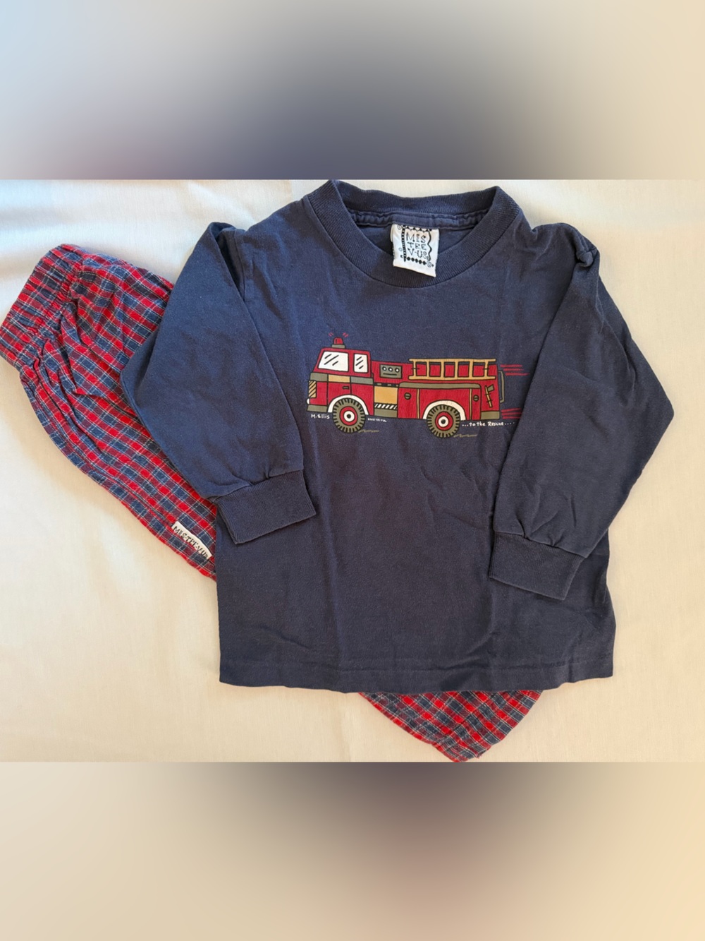 MisTeeV-Us Kids Navy Blue and Red Fire Truck Set 3T
